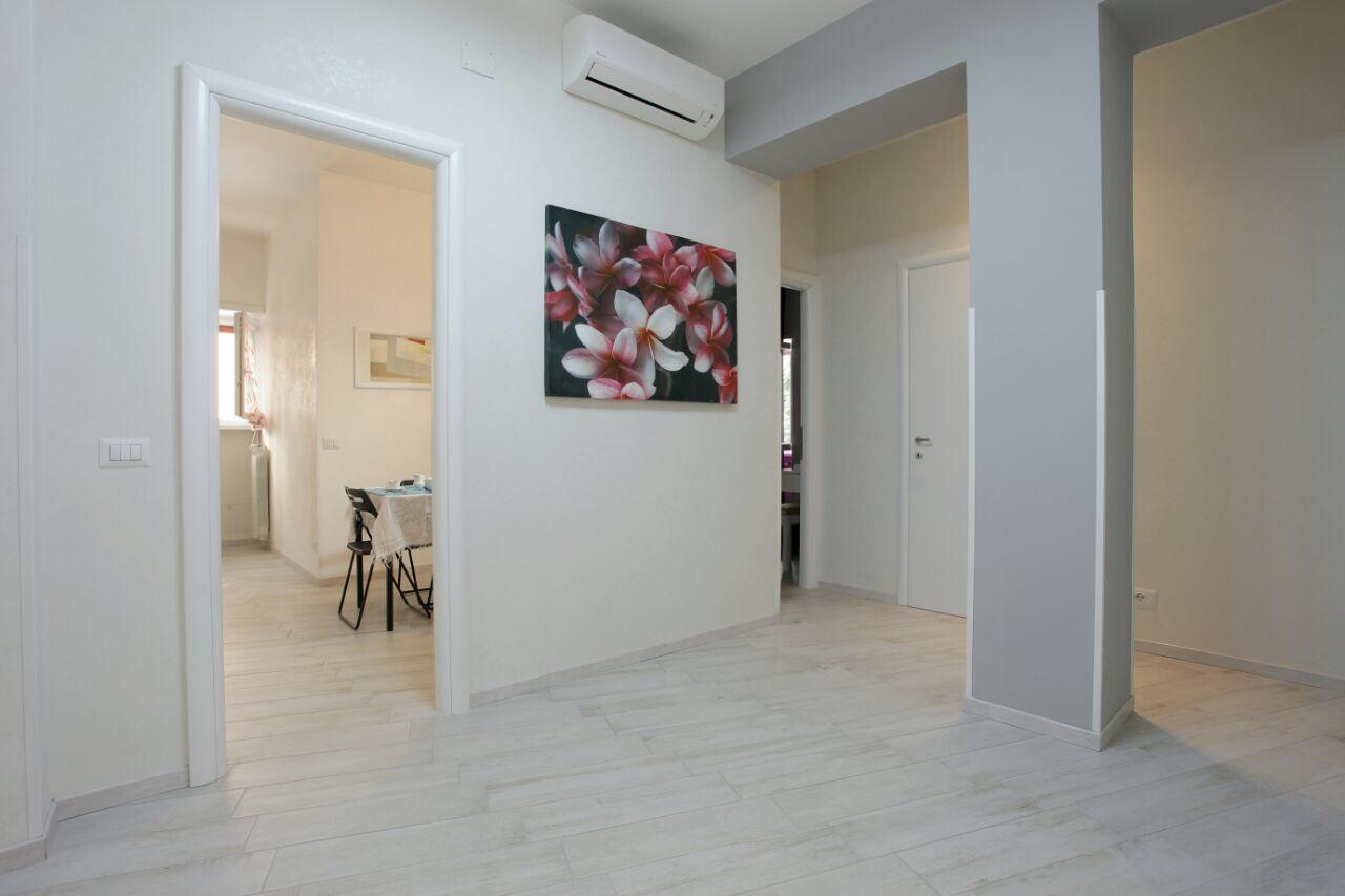 Appartamenti Romatour Exterior foto
